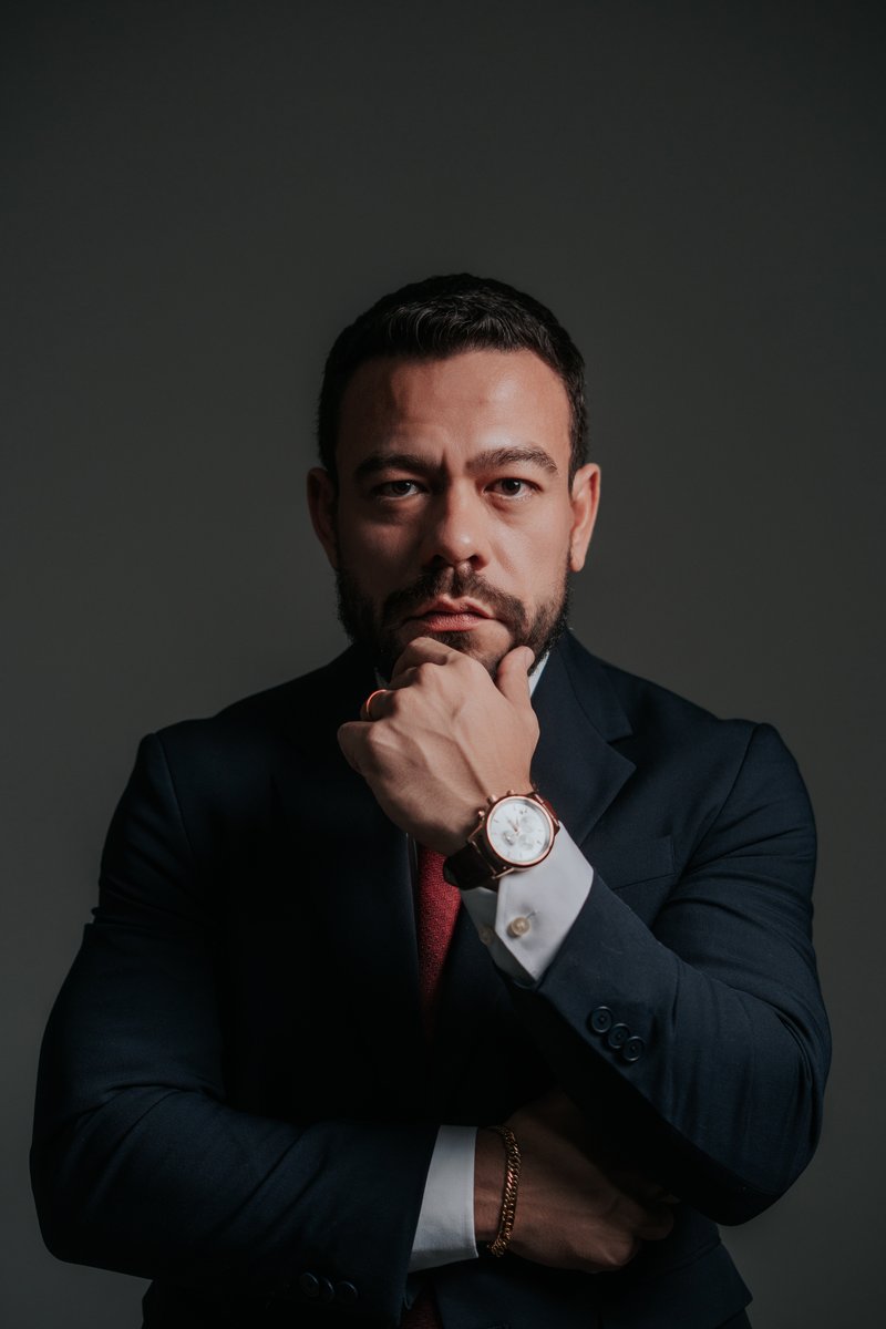 Igor Lyniker - Advogado Criminalista